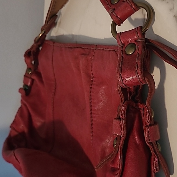 Lucky Brand XL Red Italian Leather Hobo Bohemian Shoulder Bag Purse Hippie - Picture 7 of 16